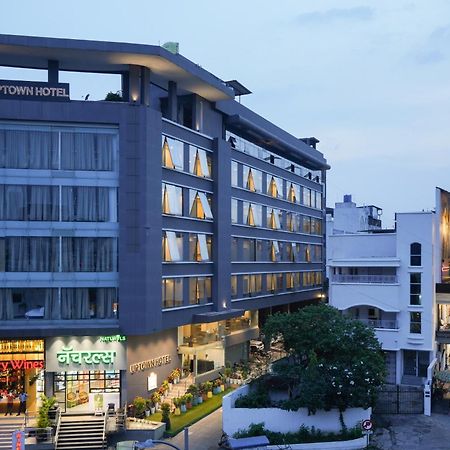 Uptown Hotel Nagpur Zewnętrze zdjęcie