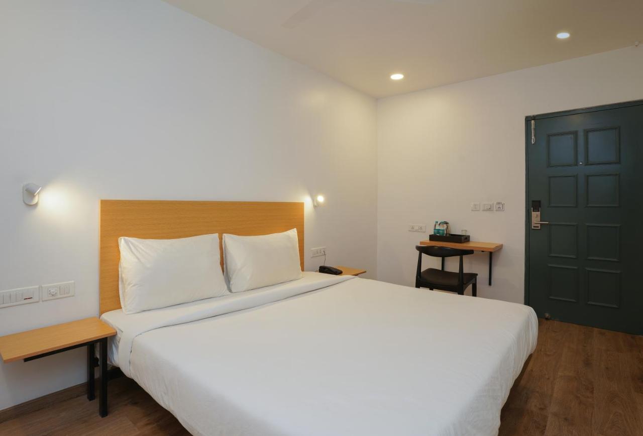 Uptown Hotel Nagpur Zewnętrze zdjęcie