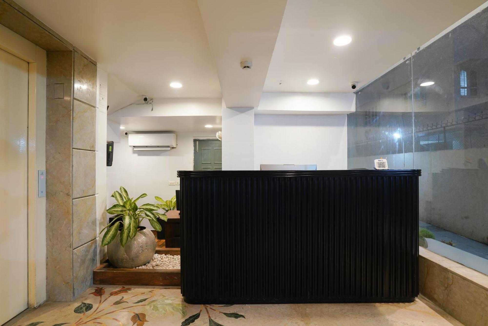 Uptown Hotel Nagpur Zewnętrze zdjęcie